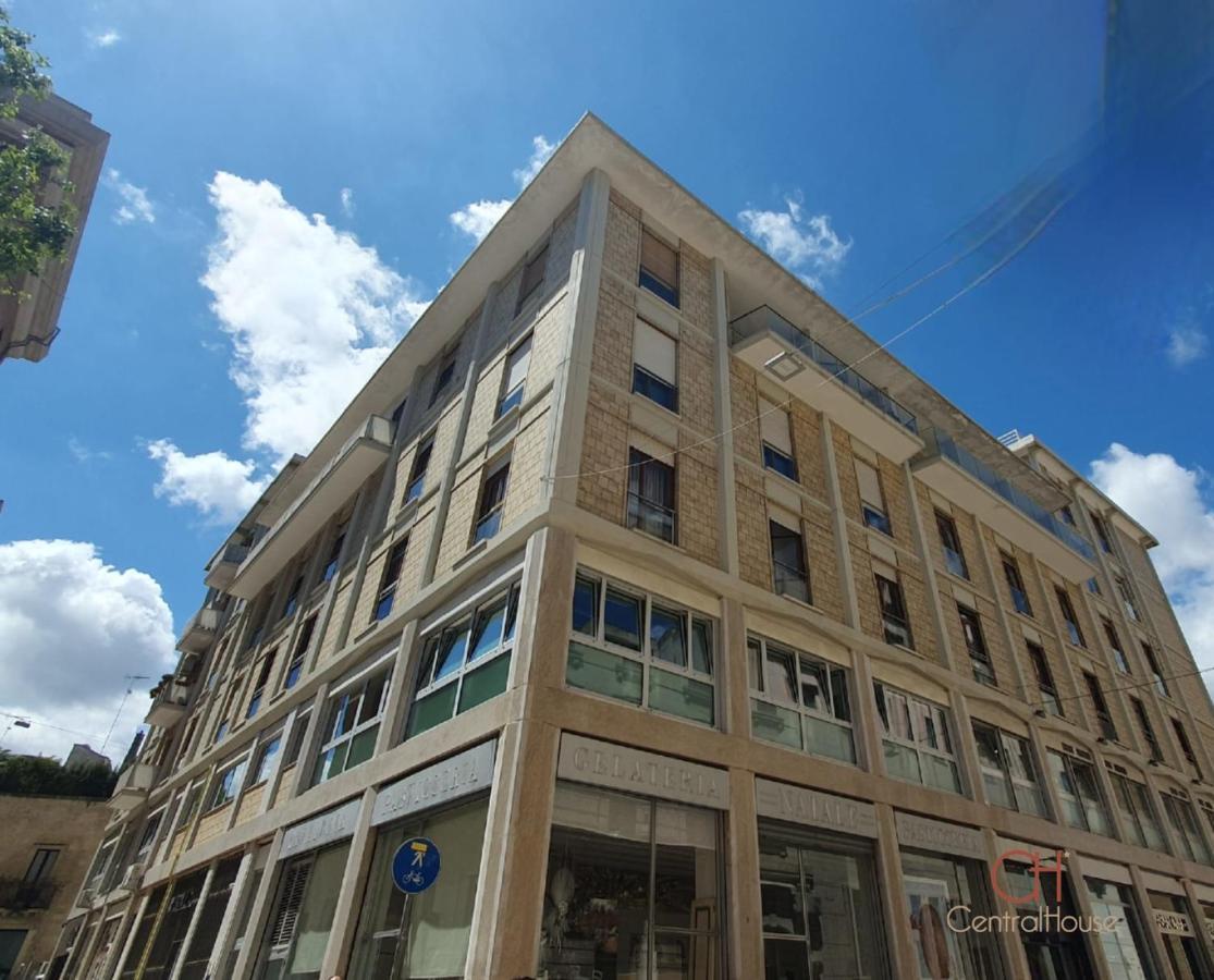 Central House Lecce Esterno foto